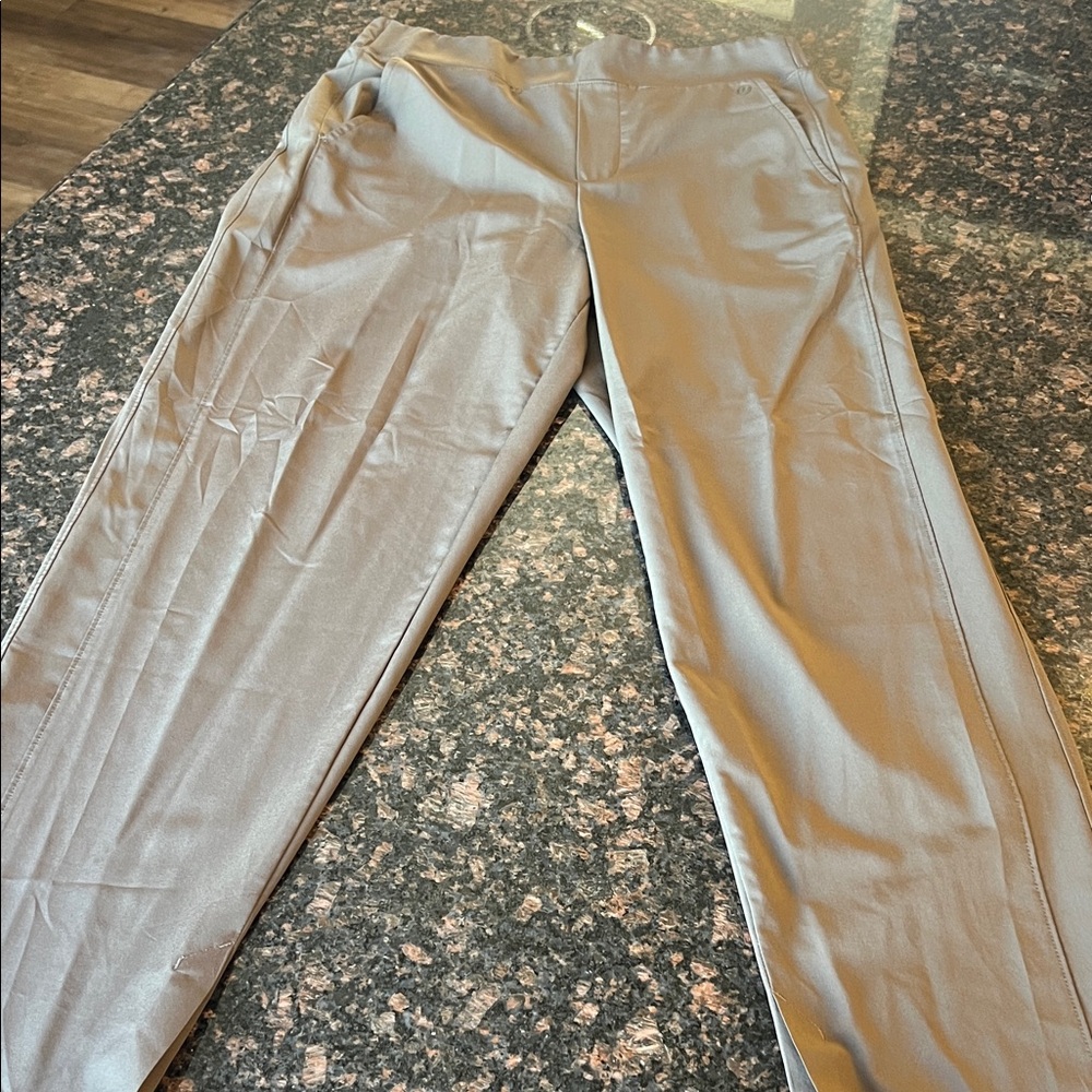 Calia brown flat front straight leg pant size medium